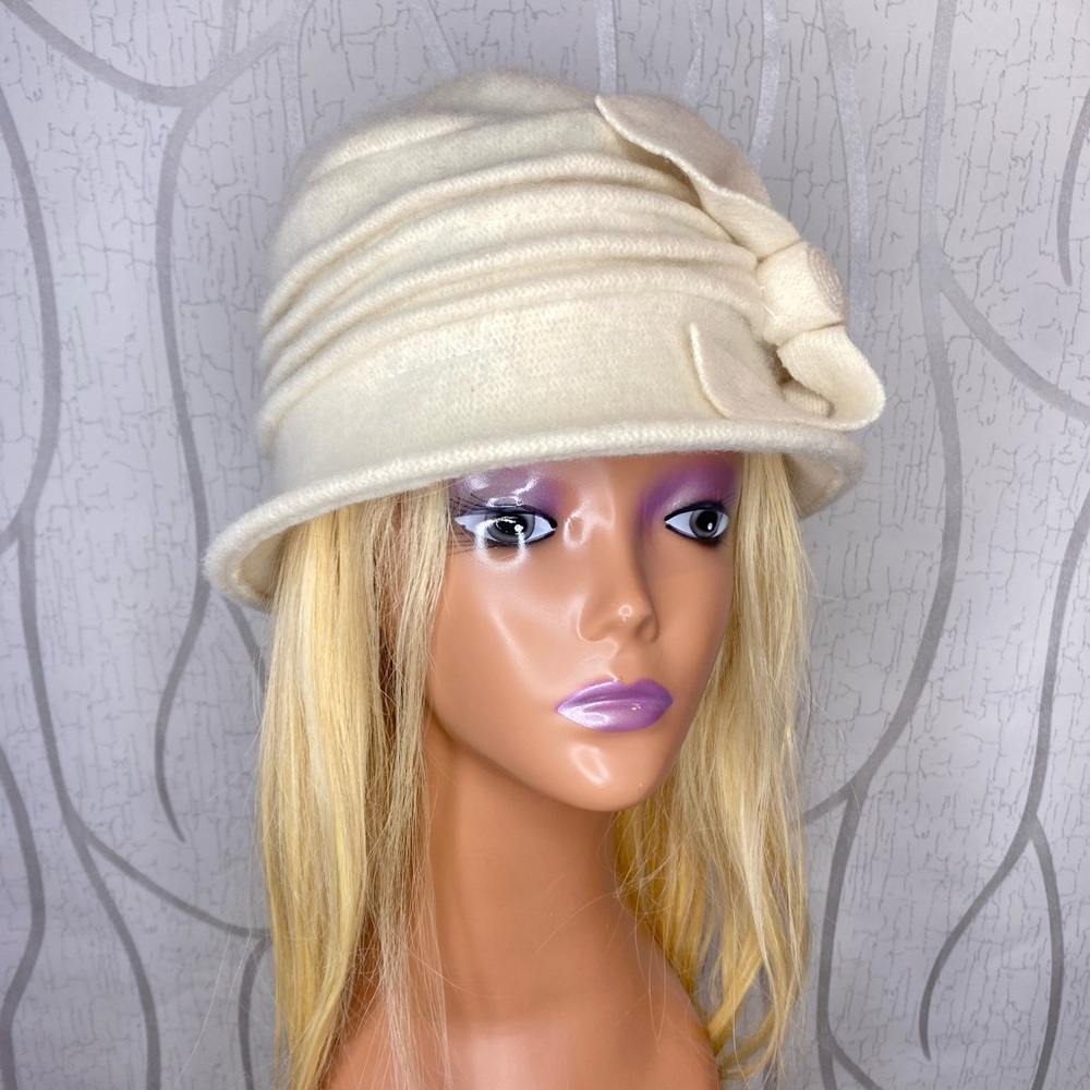 🎀🌷 Cream White Wool 3D Floral Hat 🌷🎀 NWT - Picture 4 of 9